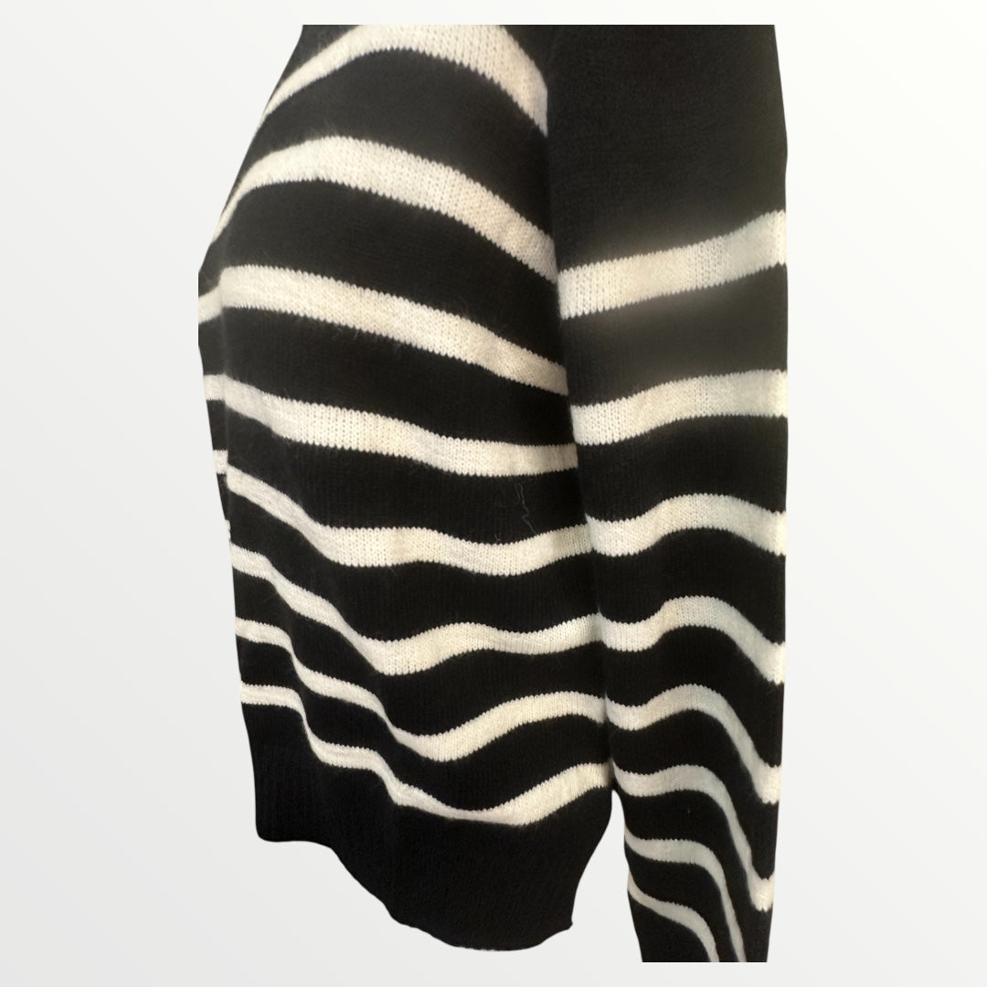 Black Cream Stripe Jumper