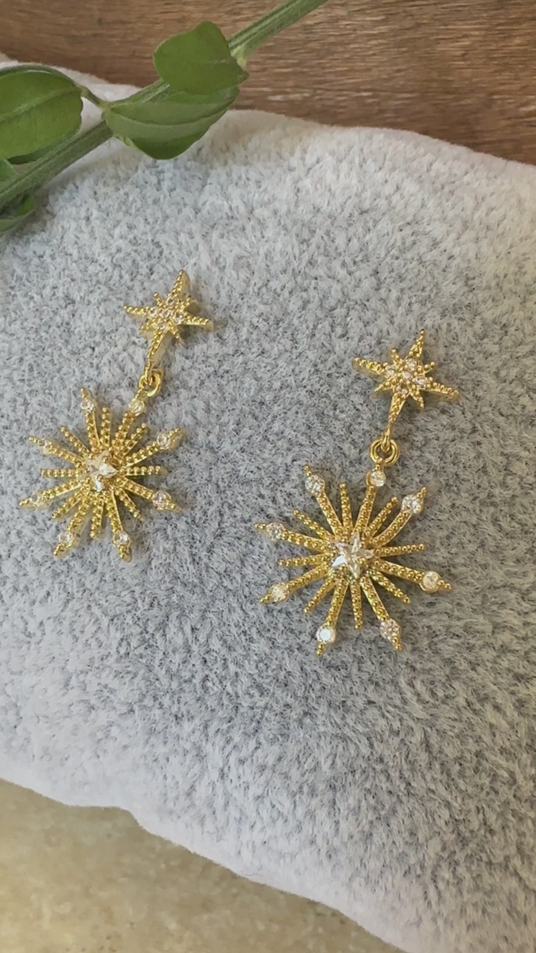 Aster Earrings in Gold