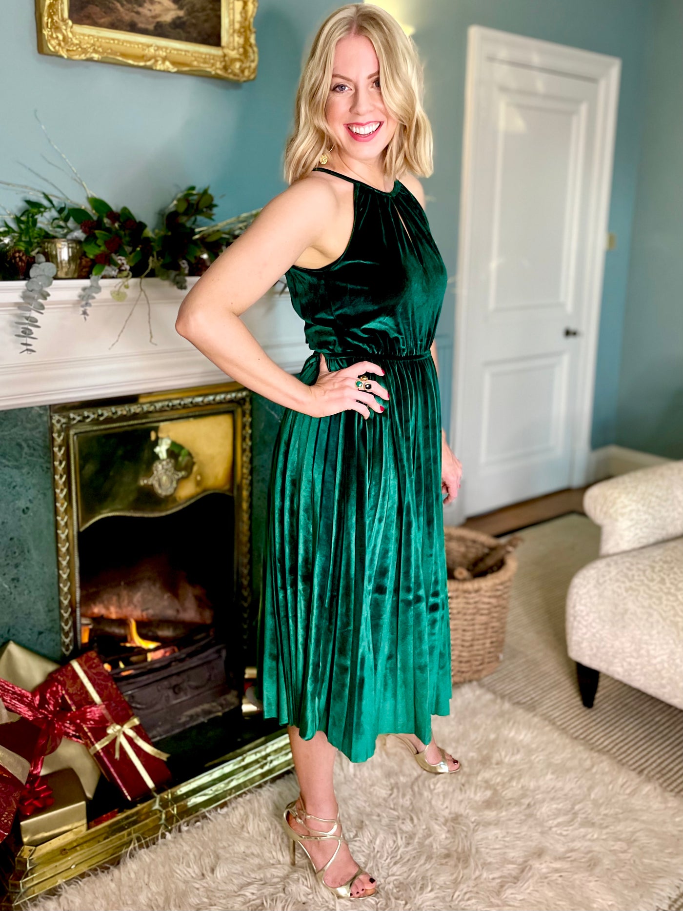 Natalia Velvet Dress in Green