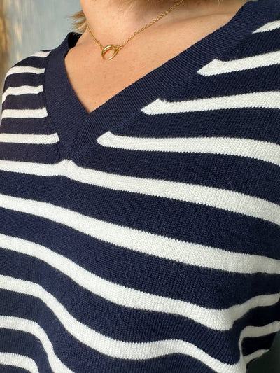 Chloe Jumper in Navy and White